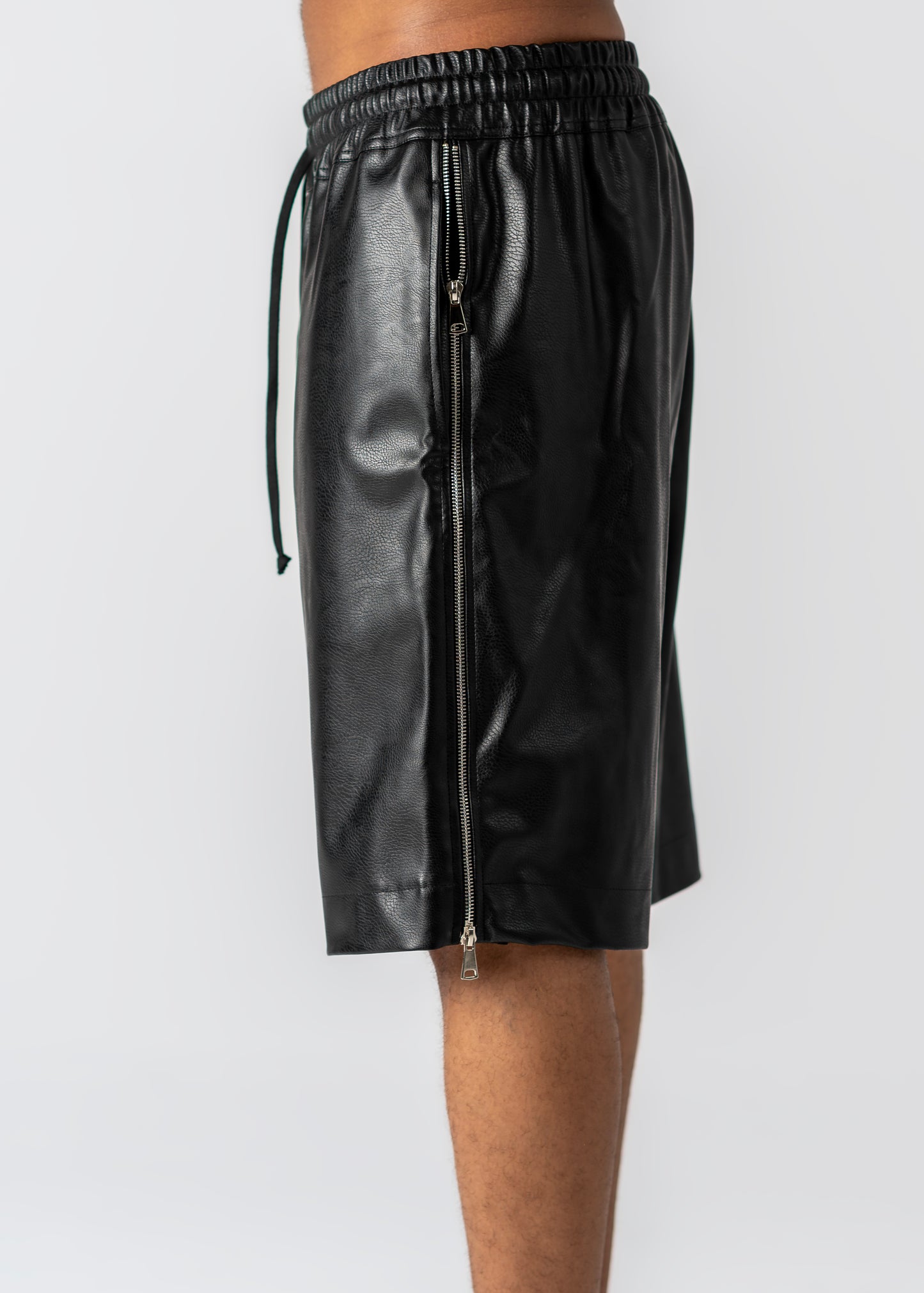 Zipper shorts